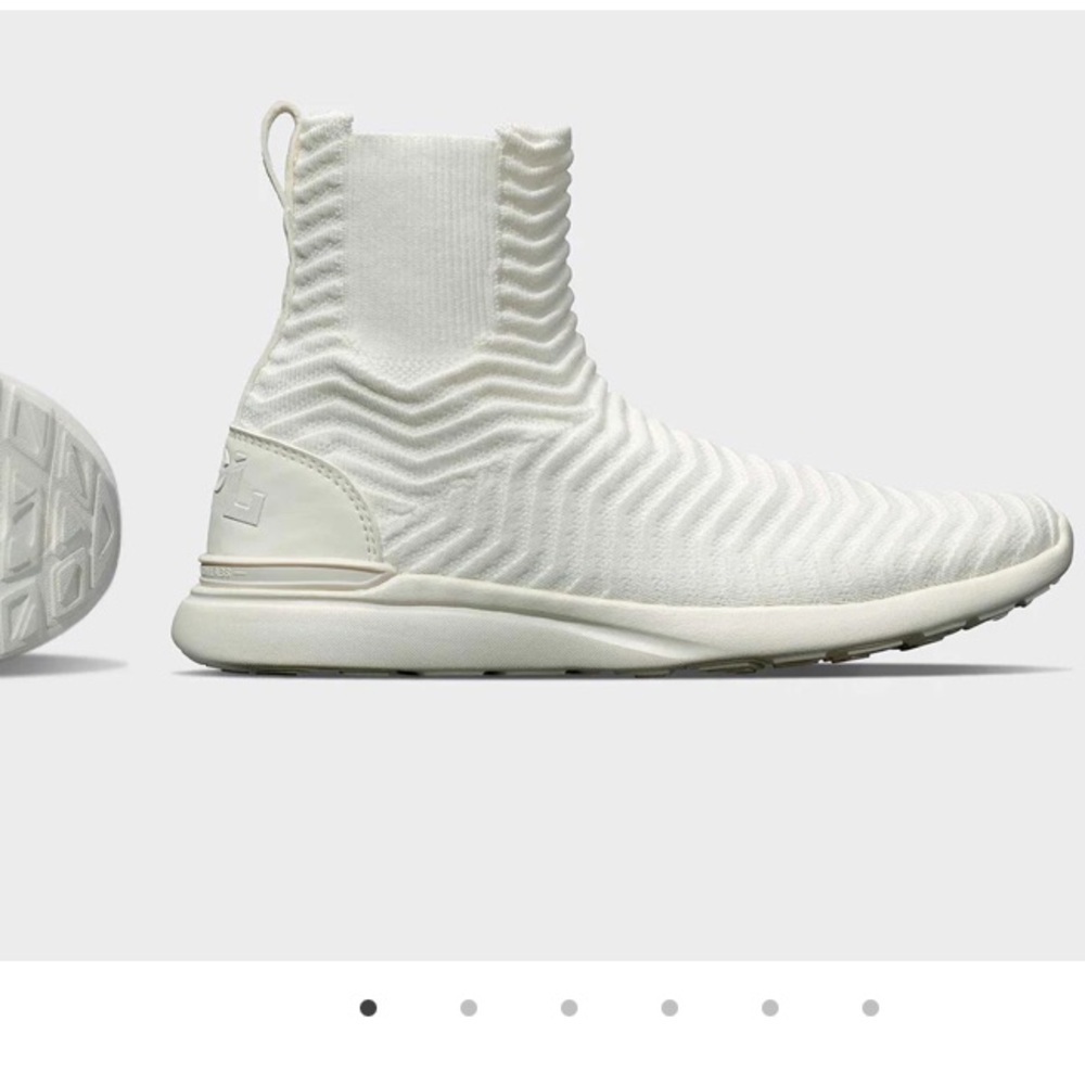 APL techloom chelsea White Knit High-Top Sneakers